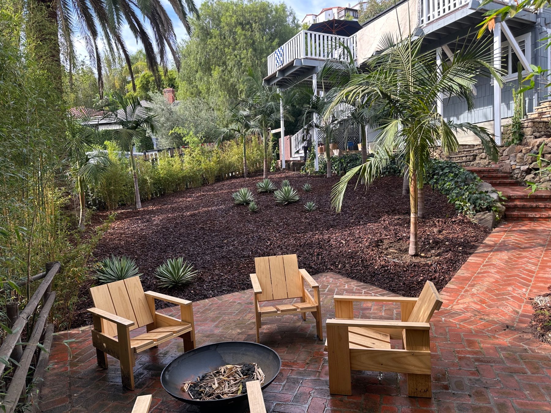 Right Way Builders completed landscape project